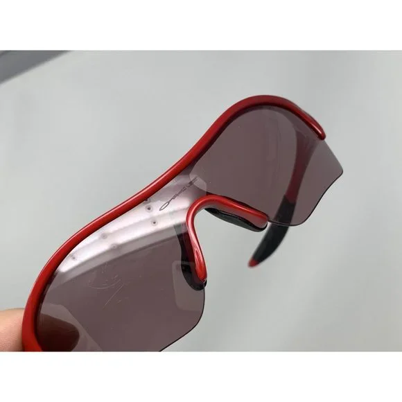 Oakley Endure Lipstick Red 09-810 Sunglasses Frame Rare  display picture 3